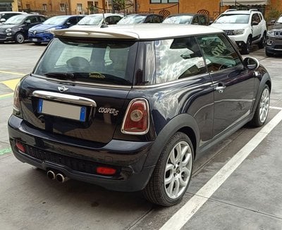 MINI Mini  