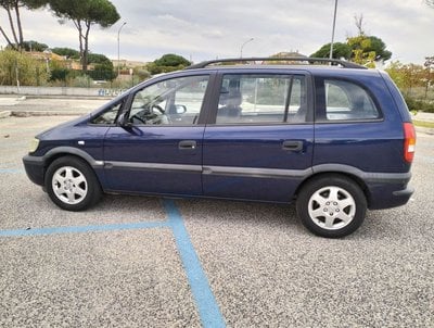 opel zafira usata