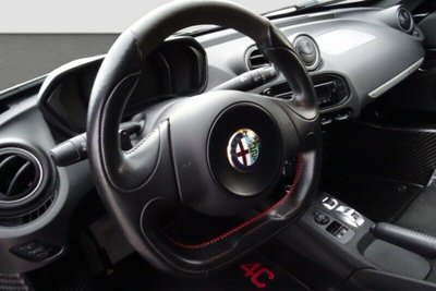 Alfa Romeo 4C  