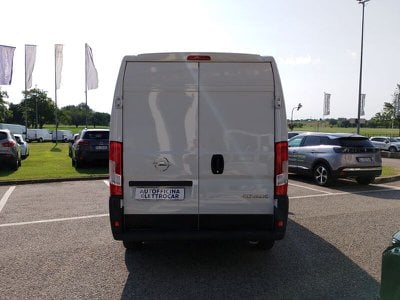 Opel Movano  