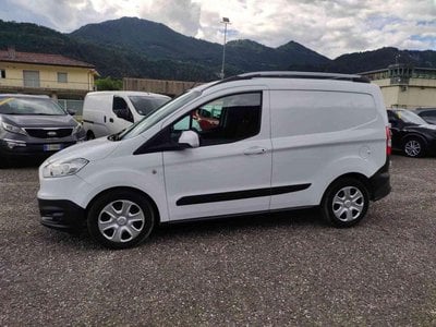 Ford Transit Courier  