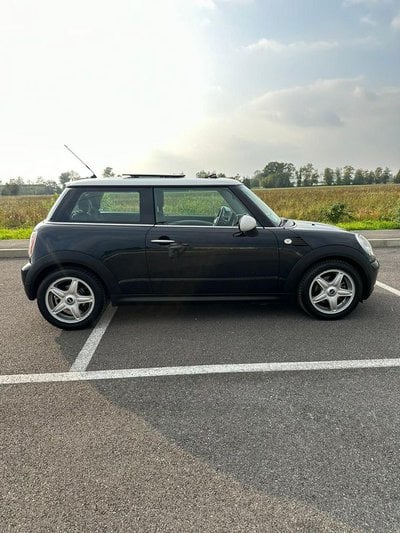 MINI Mini  