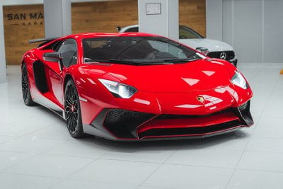 Lamborghini Aventador  