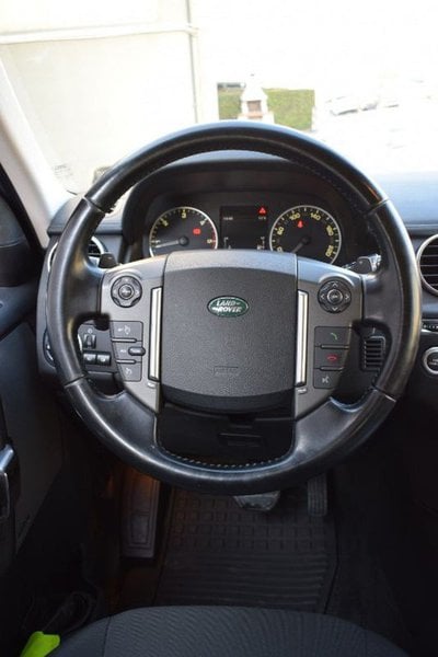 Land Rover Discovery 4  