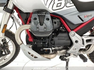 Moto Guzzi V85 TT  