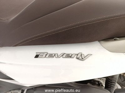 Piaggio Beverly 300  