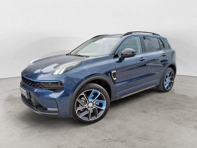 Lynk & Co 01  