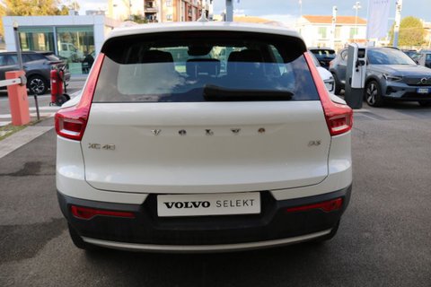 Auto Volvo Xc40 2.0 D3 Momentum Usate A Latina