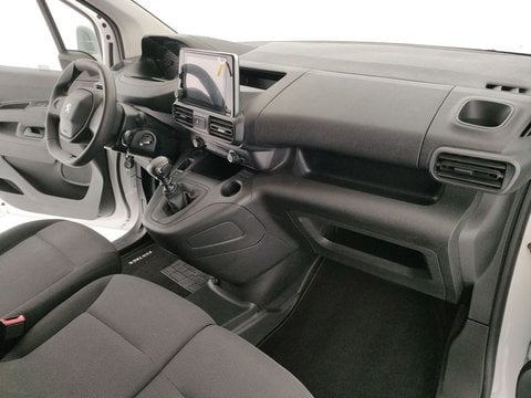 Auto Peugeot Partner Bluehdi 100 Passo Lungo Premium Usate A Caserta