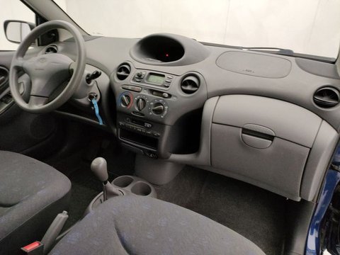 Auto Toyota Yaris 1.0I 16V Cat 3 Porte Usate A Cuneo