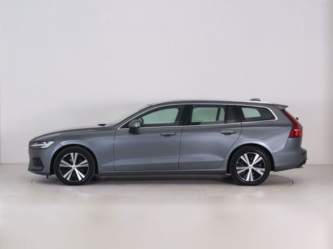 Auto Volvo V60 V60 B4 (D) Geartronic Momentum Pro Usate A Vicenza