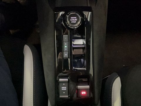 Auto Km0 A Lecco | Alfa Romeo Junior Ibrida 1.2 145Cv Hybrid 145Cv Edct6 Ibrida Edizione Milano C...
