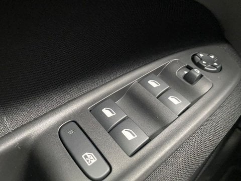 Auto Km0 A Lecco | Jeep Avenger E-Hybrid 1.2 Turbo Mhev Adventure - Promo Sironiauto+