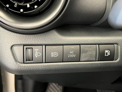 Auto Km0 A Lecco | Toyota C-Hr 2.0 Phev E-Cvt Trend