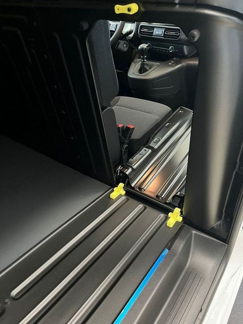 Auto Km0 A Lecco | Fiat Professional Doblò Doblò Worksite 1.5 Bluehdi 100Cv Pl-Tn Van - Iva Esc...
