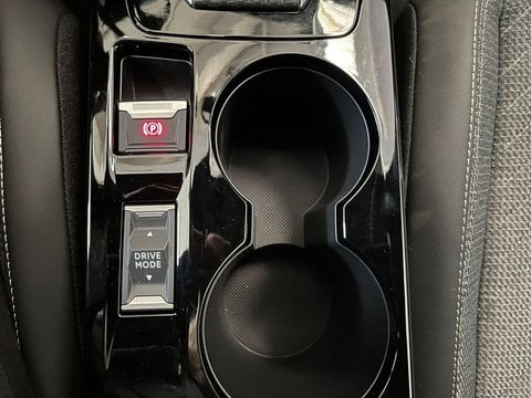 Auto Km0 A Lecco | Peugeot 2008 2008 1.2 Hybrid Allure 145Cv E-Dcs6 - Promo Sironiauto+