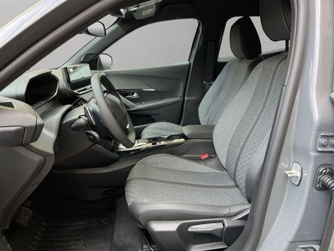 Auto Km0 A Lecco | Peugeot 2008 2008 1.2 Hybrid Allure 145Cv E-Dcs6 - Promo Sironiauto+