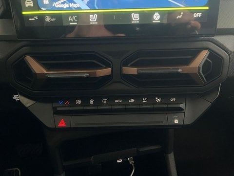 Auto Km0 A Lecco | Dacia Duster Duster 1.6 Hybrid Extreme 140Cv