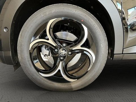 Auto Km0 A Lecco | Alfa Romeo Junior Junior 1.2 145 Cv Hybrid Edct6 Speciale - Promo Sironiauto+