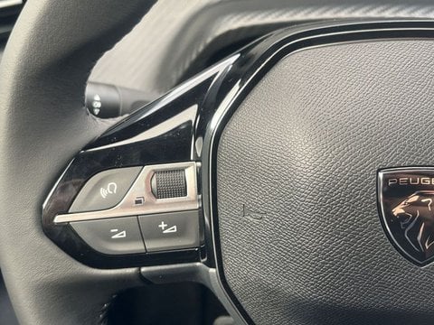 Auto Km0 A Lecco | Peugeot 208 208 1.2 Hybrid Business 110Cv E-Dcs 6