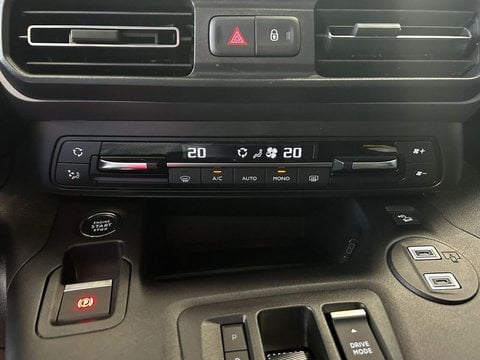 Auto Km0 A Lecco | Fiat Doblò Doblo Pl 1.5 Bluehdi 130Cv Eat8 7P.ti