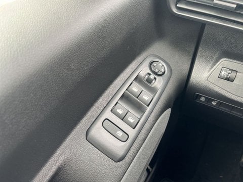 Auto Km0 A Lecco | Peugeot Rifter Rifter Mix Xl 1.5 Bluehdi 130Cv Allure S&S