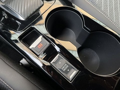 Auto Km0 A Lecco | Peugeot 2008 2008 1.2 Hybrid Allure 145Cv E-Dcs6 - Promo Sironiauto+