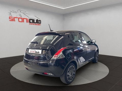 Auto Usate A Lecco | Lancia Ypsilon Ypsilon 1.0 Firefly Hybrid Silver S&S 70Cv - Promo Sironiauto+