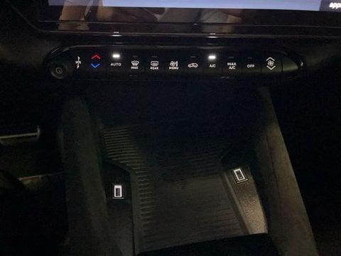 Auto Km0 A Lecco | Alfa Romeo Junior Ibrida 1.2 145Cv Hybrid 145Cv Edct6 Ibrida Edizione Milano C...