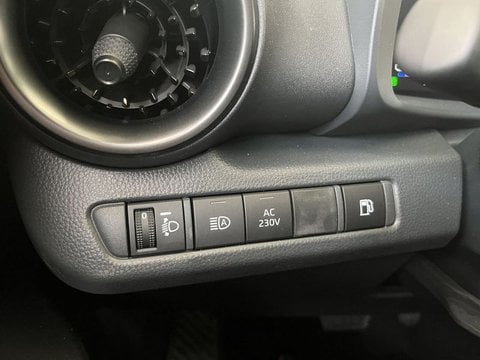 Auto Km0 A Lecco | Toyota C-Hr C-Hr 2.0 Phev Trend