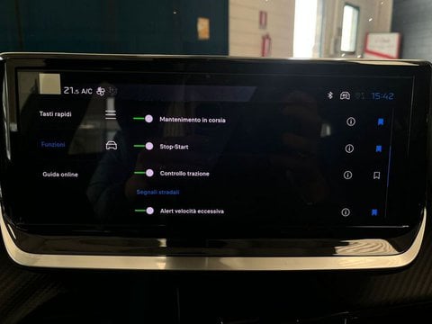 Auto Km0 A Lecco | Peugeot 2008 2008 1.2 Hybrid Allure 145Cv E-Dcs6 - Promo Sironiauto+