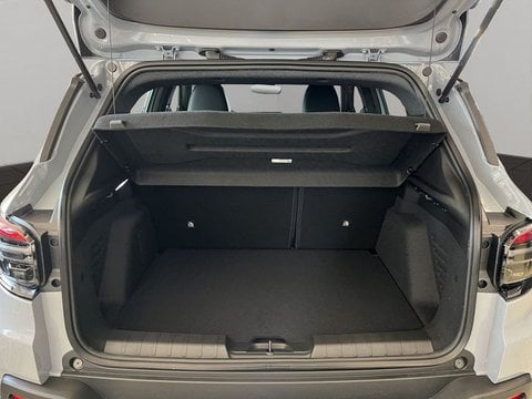 Auto Km0 A Lecco | Jeep Avenger 4Xe Hybrid 1.2 Mhev 4Xe Upland