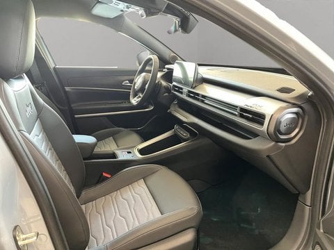 Auto Km0 A Lecco | Jeep Avenger 4Xe Hybrid 1.2 Mhev 4Xe Upland