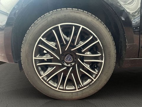 Auto Usate A Lecco | Lancia Ypsilon Ypsilon 1.0 Firefly Hybrid Silver S&S 70Cv