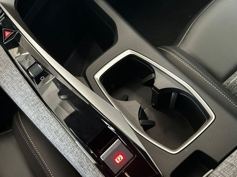 Auto Km0 A Lecco | Peugeot 3008 3008 Hybrid 145 E-Dcs6 Allure - Promo Sironiauto+