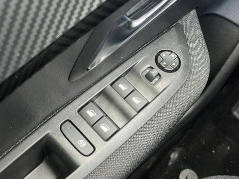 Auto Km0 A Lecco | Peugeot 208 208 1.2 Hybrid Business 110Cv E-Dcs 6