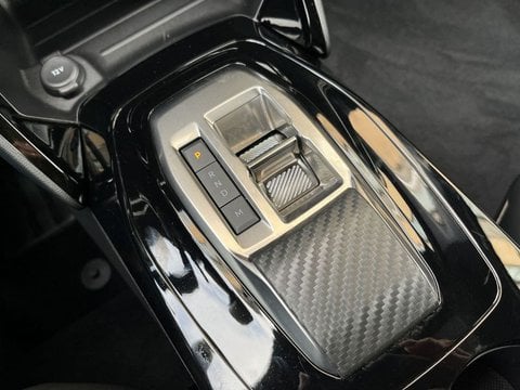 Auto Km0 A Lecco | Peugeot 2008 2008 1.2 Hybrid Allure 145Cv E-Dcs6 - Promo Sironiauto+