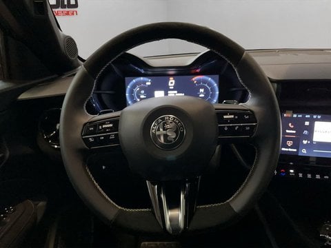 Auto Km0 A Lecco | Alfa Romeo Junior Ibrida 1.2 145Cv Hybrid 145Cv Edct6 Ibrida Edizione Milano C...