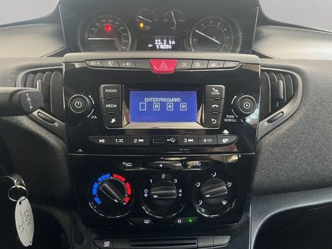 Auto Usate A Lecco | Lancia Ypsilon Ypsilon 1.0 Firefly Hybrid Silver S&S 70Cv