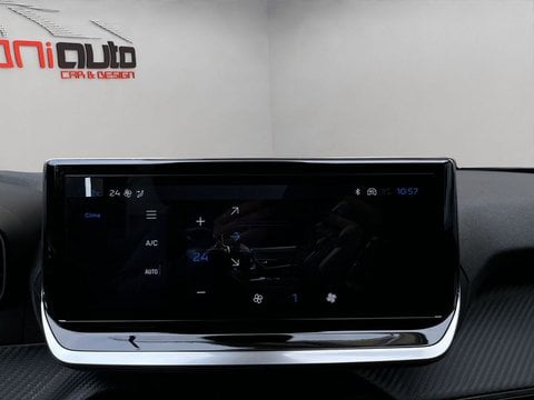 Auto Km0 A Lecco | Peugeot 2008 2008 1.2 Hybrid Allure 145Cv E-Dcs6 - Promo Sironiauto+