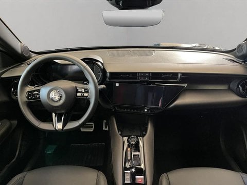 Auto Km0 A Lecco | Alfa Romeo Junior Junior 1.2 145 Cv Hybrid Edct6 Speciale - Promo Sironiauto+