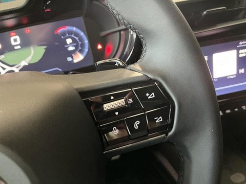 Auto Km0 A Lecco | Alfa Romeo Junior Junior 1.2 145 Cv Hybrid Edct6 Speciale - Promo Sironiauto+