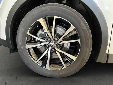 Auto Km0 A Lecco | Toyota C-Hr 2.0 Phev E-Cvt Trend