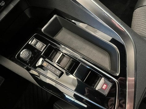 Auto Usate A Lecco | Peugeot 3008 3008 Puretech Turbo 130 S&S Eat8 Active Pack - Promo Sironiauto+