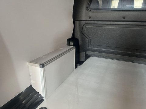 Auto Km0 A Lecco | Citroën Jumpy Jumpy Doppia Cabina 2.0 Xl Bluehdi 180 Eat8 - Iva Esclusa