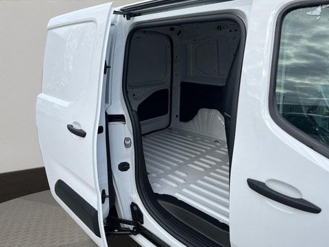 Auto Km0 A Lecco | Peugeot Partner Partner Bluehdi 100 S&S Pc Furgone - Iva Esclusa