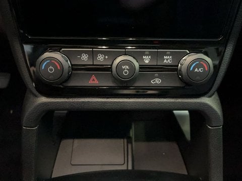Auto Km0 A Lecco | Ford Ranger Ranger 2.0 Ecoblue Doppia Cabina Wildtrak Awd 205 Cv Aut. - Iva Es...