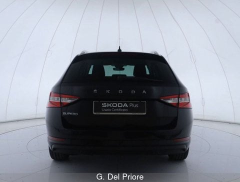 Auto Skoda Superb 2.0 Tdi Evo Scr Dsg Wagon Executive Usate A Salerno