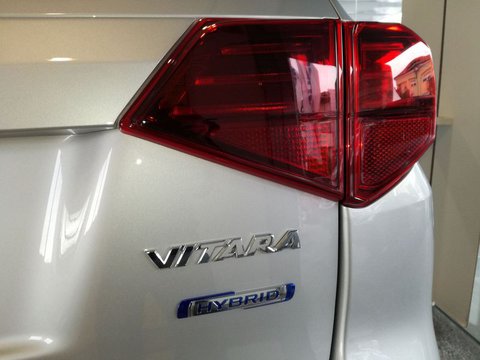 Auto Suzuki Vitara 1.4 Hybrid Top Nuove Pronta Consegna A Lecco