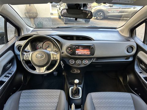 Auto Toyota Yaris 1.4 D-4D 5 Porte Active Usate A Varese